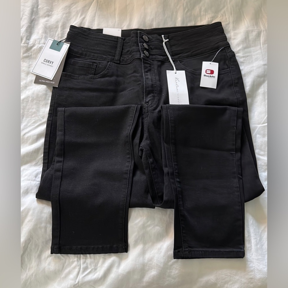 KanCan by Buckle Black Skinny Jeans